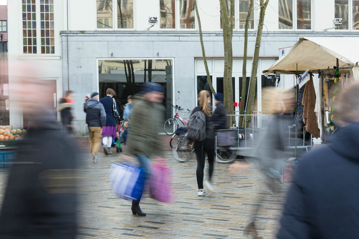 Bewegende mensen markt